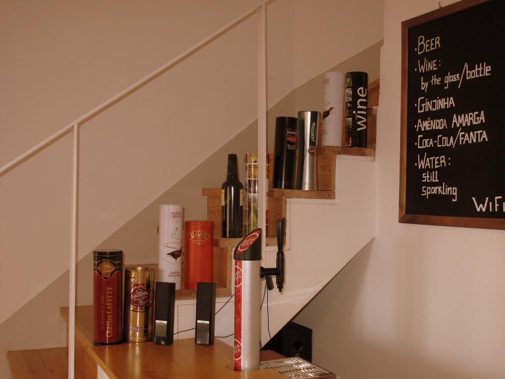 Inn Possible Lisbon Hostel מראה חיצוני תמונה