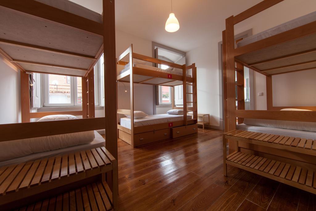 Inn Possible Lisbon Hostel חדר תמונה