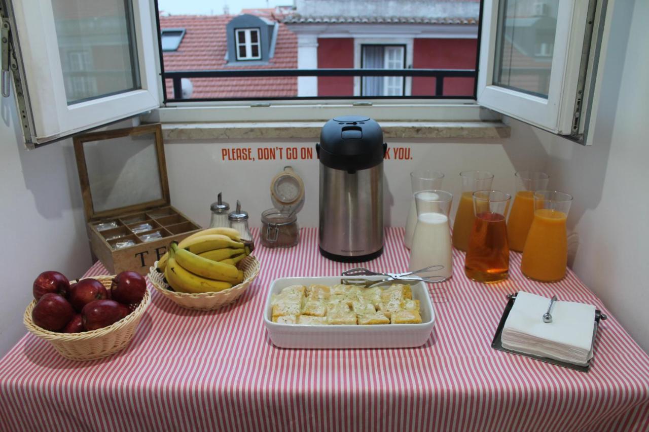 Inn Possible Lisbon Hostel מראה חיצוני תמונה